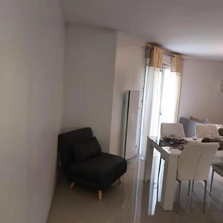 The Heynyss'grace Apartment